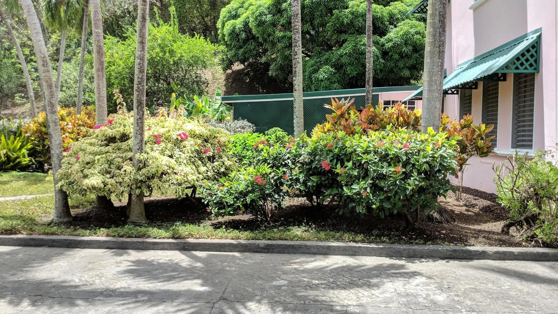 La Sagesse Hotel, Restaurant And Beach Bar Grenada